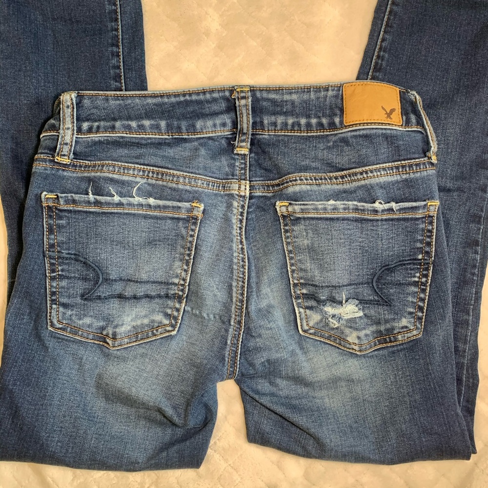 American Eagle Women’s • Skinny Distressed Jeans 0 - Picture 5 of 8